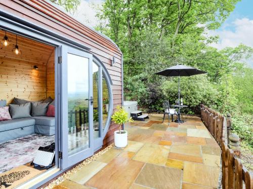 Saint Asaph House | Offas Dyke Escape