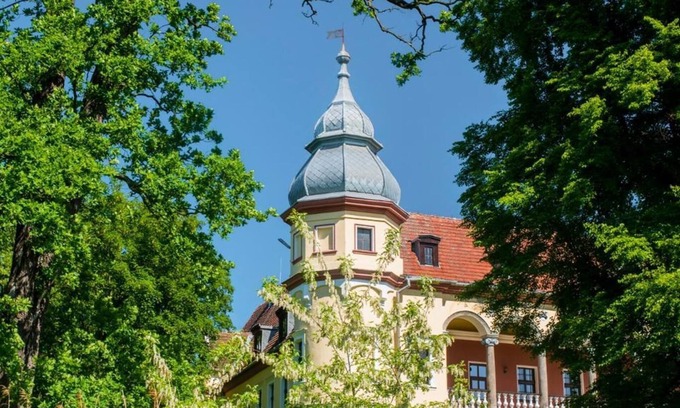 Krobielowice Hotel | Oficyna przy Pałacu Krobielowice
