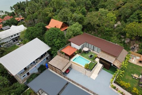 Haad Pleayleam Villa | Okian Villa - Mountain View and Privacy -