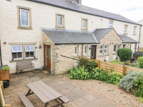 Ingleton House | Old Bridge Inn