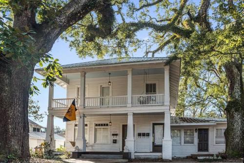 Mobile Apartment | Old Dauphin Way Historic Home - Unit 2
