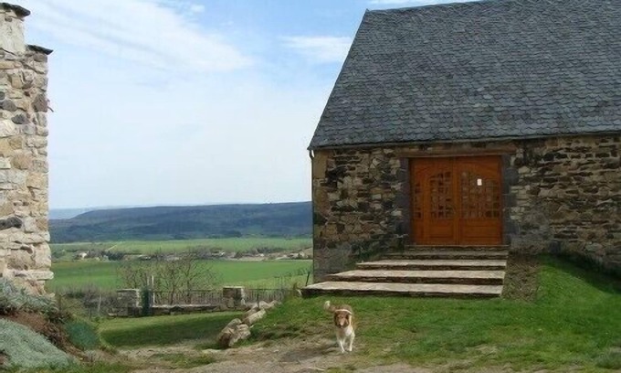 Ardes Other | Old farmhouse tastefully renovated, very good comfort,