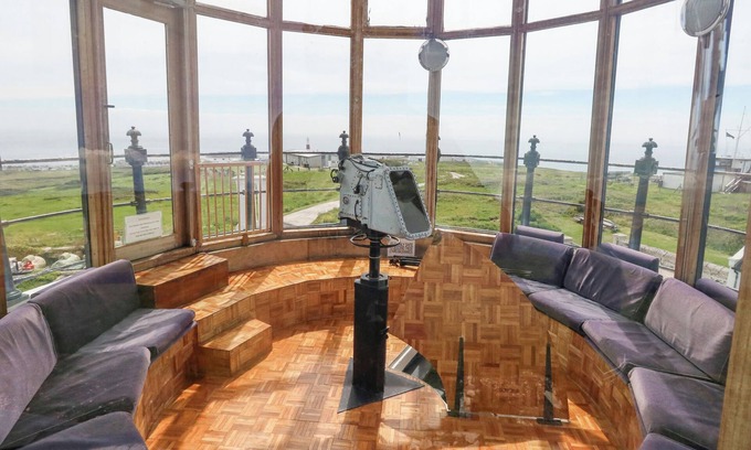 Southwell Cottage | Old Higher Lighthouse Stopes Cottage