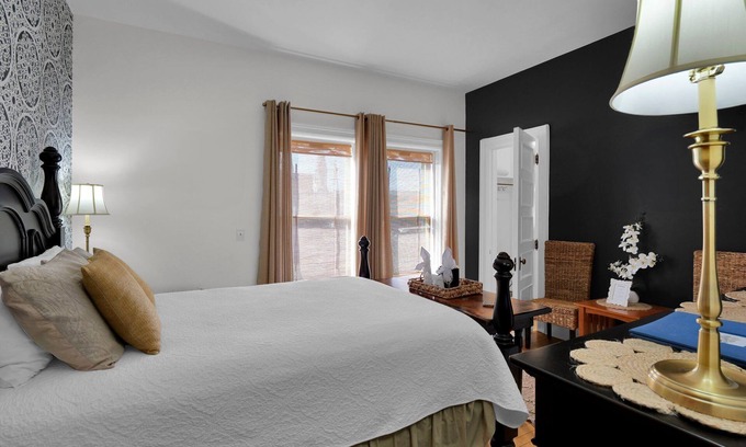 Olean Bed & Breakfast | Old Library Inn - Maya Angelou Room