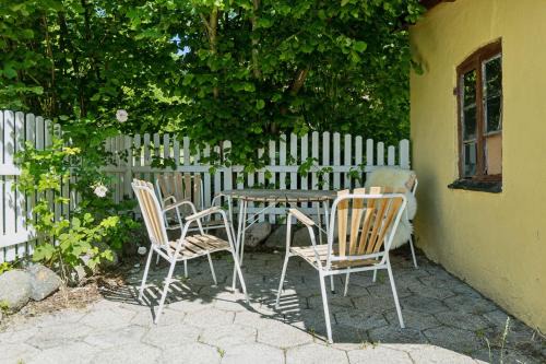 Tranekaer House | Old Local House From 1904 With Natural Garden