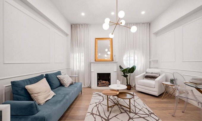 Haute-Ville Condo | Old quebec condo 1912 renovated (underground parking)