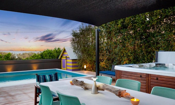 Marcus Beach House | Old Salt Beach House