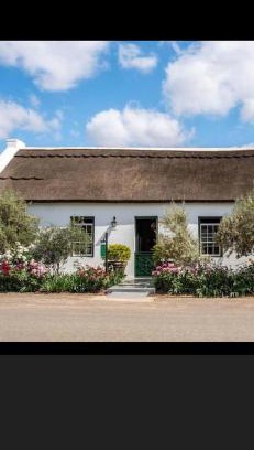 McGregor Apartment | Old Village Lodge