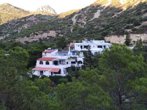 Ferma Apartment | Oleander's Garden Traditional Cretan Cottage