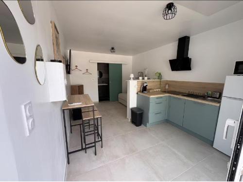 Trans-en-Provence Apartment | Oliva - Studio indépendant pour vos déplacements professionnels