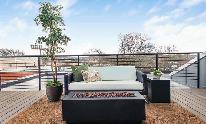 Castleberry Hill Condo | Olive Stone Loft Summ