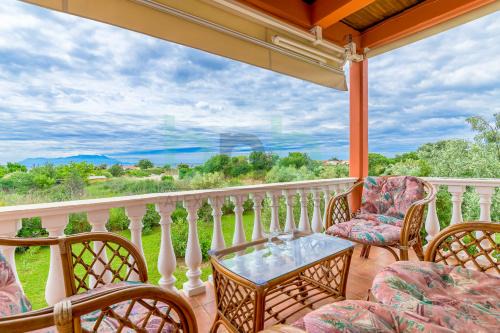 Alexandroupoli House | 'Olive Tree Resort'