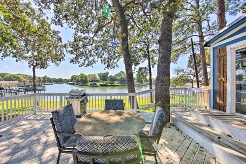 Gun Barrel City House | On-Site Boat Launch Gun Barrel City Lake House