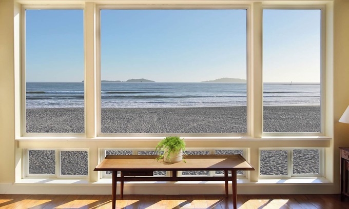 Silver Strand House | ON THE SAND - Incredible Beachfront - Awesome Ocean and Island View w/Elevator!