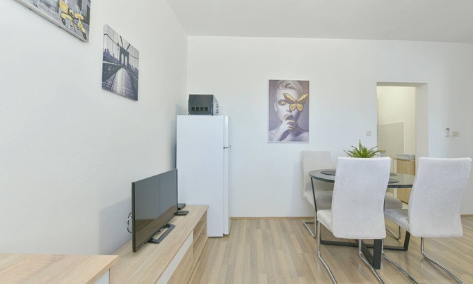 Sveti Petar Apartment | One bedroom apartment with terrace and sea view Sveti Petar, Biograd (A-23091-c)