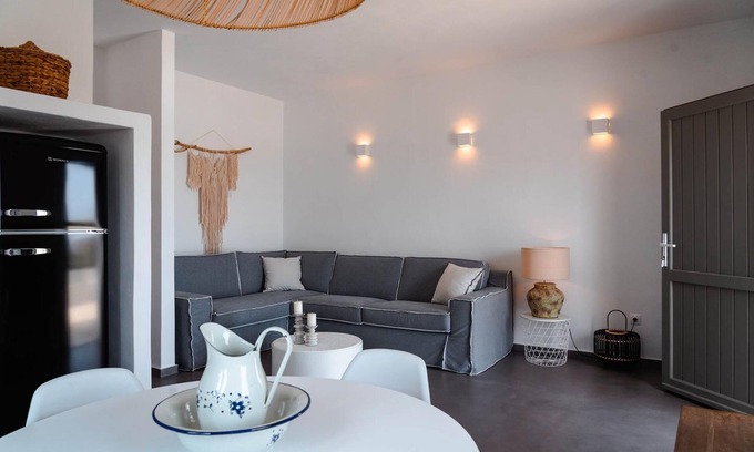 Exomvourgo Apartment | One Bedroom Apartment by Living Blue Tinos