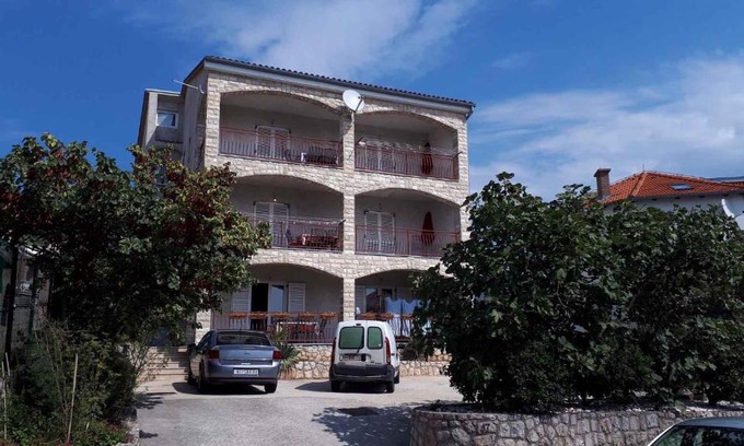 Novi Vinodolski Apartment | One-Bedroom Apartment Novi Vinodolski near Sea 3