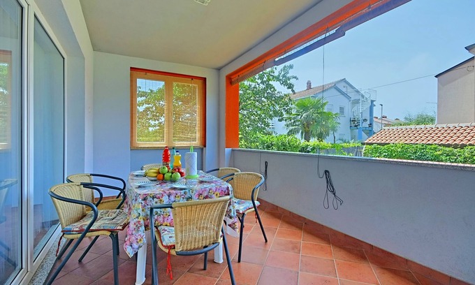 Murine Apartment | One bedroom apartment with terrace Umag (A-22649-a)