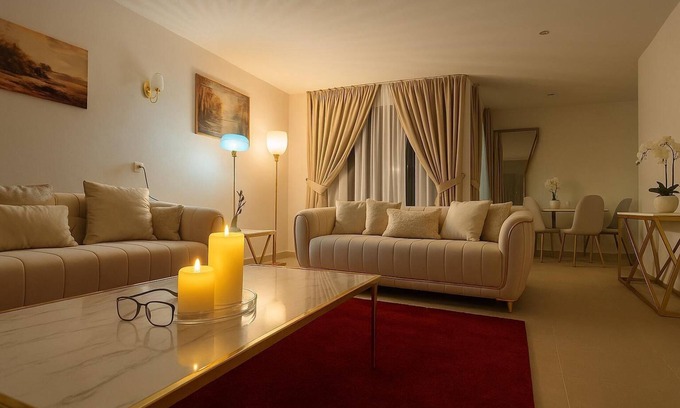 Klein-Antwerpen Apartment | One Lux Stay near Antwerp Central