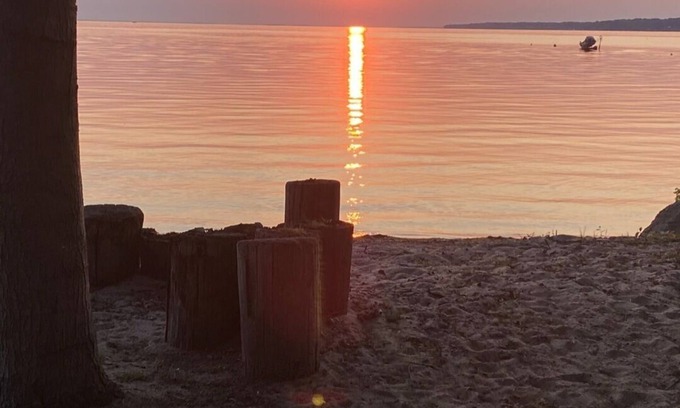 Blossvale House | One of a kind.THE BEACHSIDE VILLA WITH PRIVATE BEACH