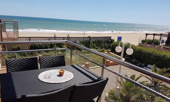Gava Apartment | Onebedroom apartment with sea view, completely renovated in 2018.