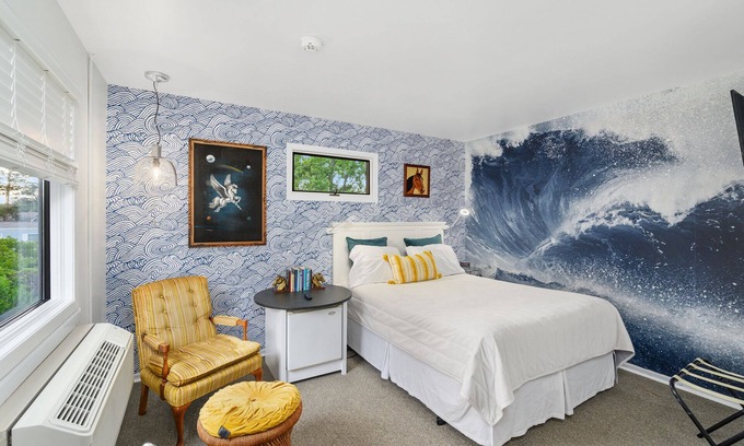 Chincoteague Condo | Only 5 min. from the Beach!