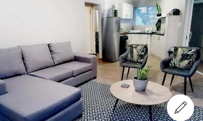 Pearly Beach House | Ons Strandhuisie Mh18 in Pearly Beach