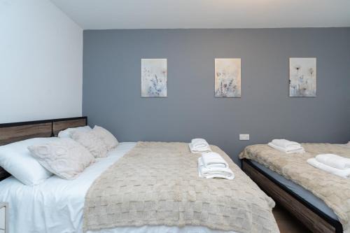 South Hayling Apartment | Open Mind Property -8 Guests, 4Beds & Free Parking