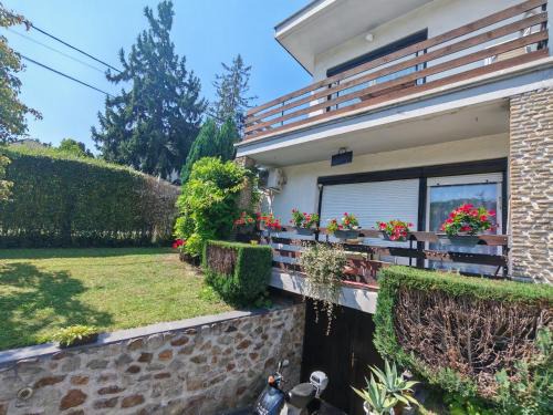 Sopron House | OPEN Vendégház