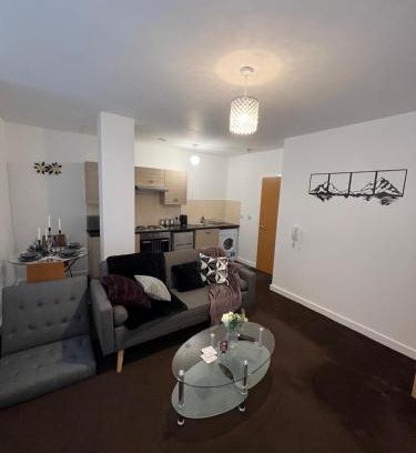 Old Trafford Apartment | Opulent Stays