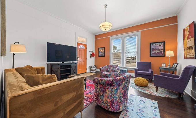 Hot Springs Cottage | Orange Street Cottage - Walk to Restaurants, Shops & Bars in Historic Downtown!