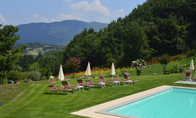 Piazza al Serchio Villa | Oriana, Private Pool, views! Pick your own.Walk Restaurant. WIFI!Chef option