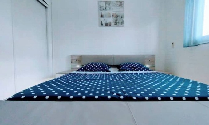 Saint-Denis Apartment | Ortensia - A Seaside Escape in the Heart of Saint-Denis