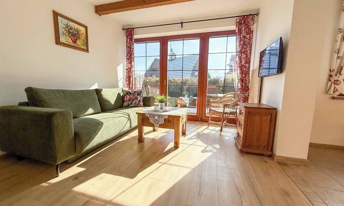 Poronin Apartment | Osada Słoneczny | Zakopane Apartment | Parking