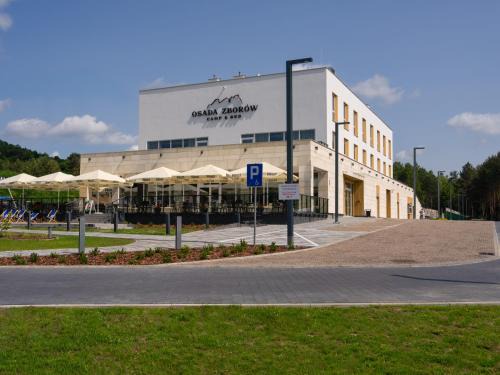 Podlesice Resort | Osada Zborów Camp & Bed