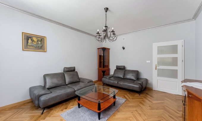 Nowa Huta Apartment | Osiedle Willowe Vintage Chic Apartment