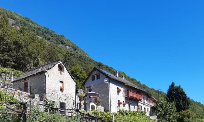 Crevoladossola House | Ossola dal Monte - Affittacamere