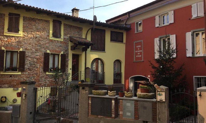 Brusimpiano Apartment | OSTERIA al CANTONACCIO APARTMENTS