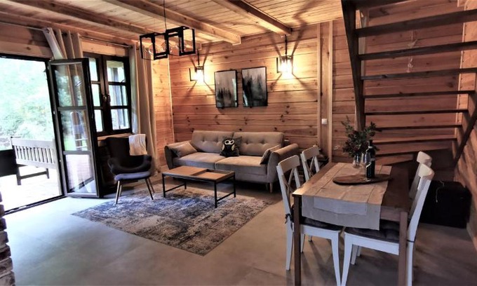 Uscimow House | Ostoja Krasne