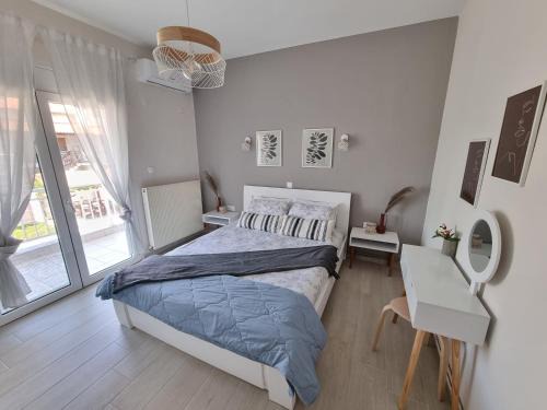 Nikita Apartment | Our Home-Fully renovated apartments and studios by the sea