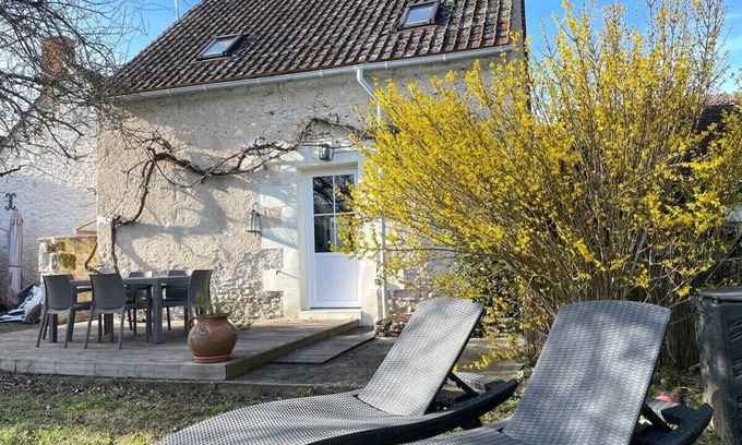 Billy House | Outbuilding The House of Angels Garden and Beauval