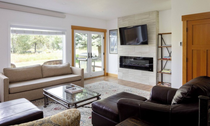 Jackson Hole Condo | Outpost: Teton Shadows Cathedral A