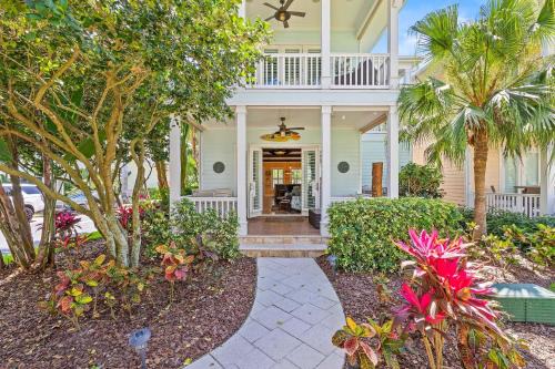 North Causeway House | Outriggers 18- Happy Daze