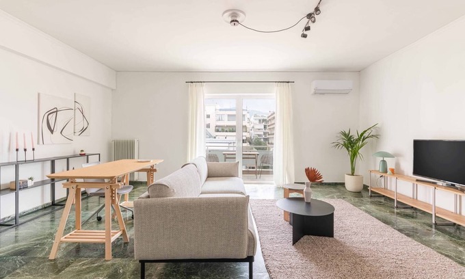 Papagou-Holargos Apartment | Outstanding 2BR Apartment in Cholargos