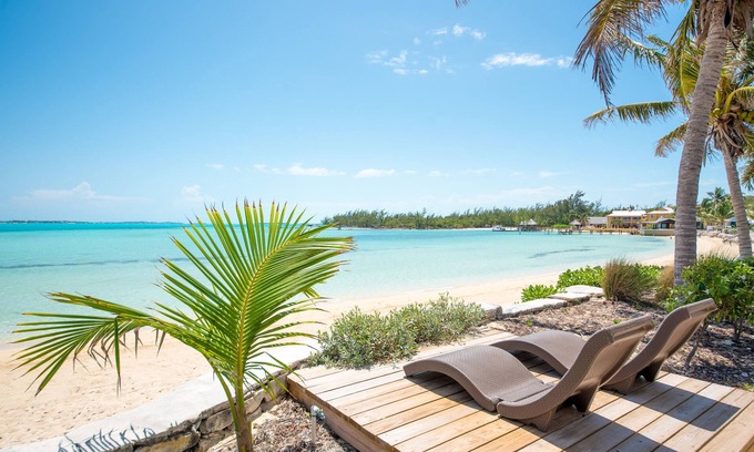 George Town Villa | Owners Featured on HGTV's "Bahamas Life!" - Beautiful Oceanfront Villa