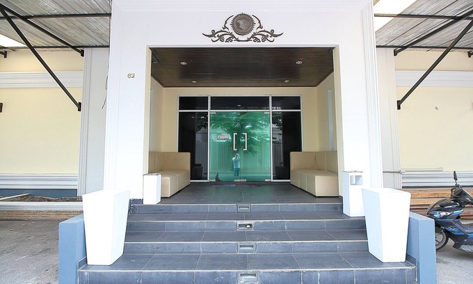 Bang Phlat Hotel | OYO 1002 Pinklao Resort