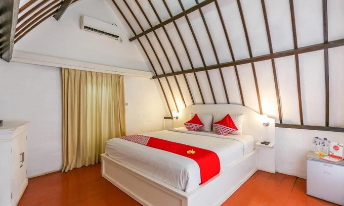 Gili Trawangan Hotel | OYO 1544 Ozzy Cottage & Bungalow