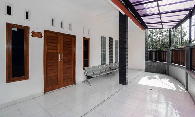 Sleman Hotel | OYO 3006 Falisha Homestay Syariah