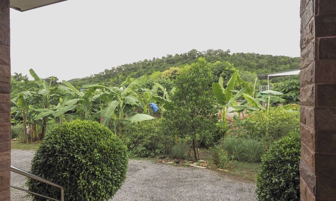 Kanchanaburi Hotel | OYO 75351 Na Jinthanakan