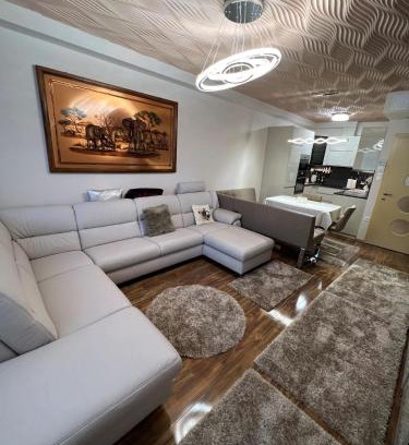 Debrecen Apartment | Párizsi Udvar Prémium Apartman